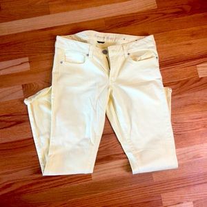 American Eagle skinny stretch jeans in yellow